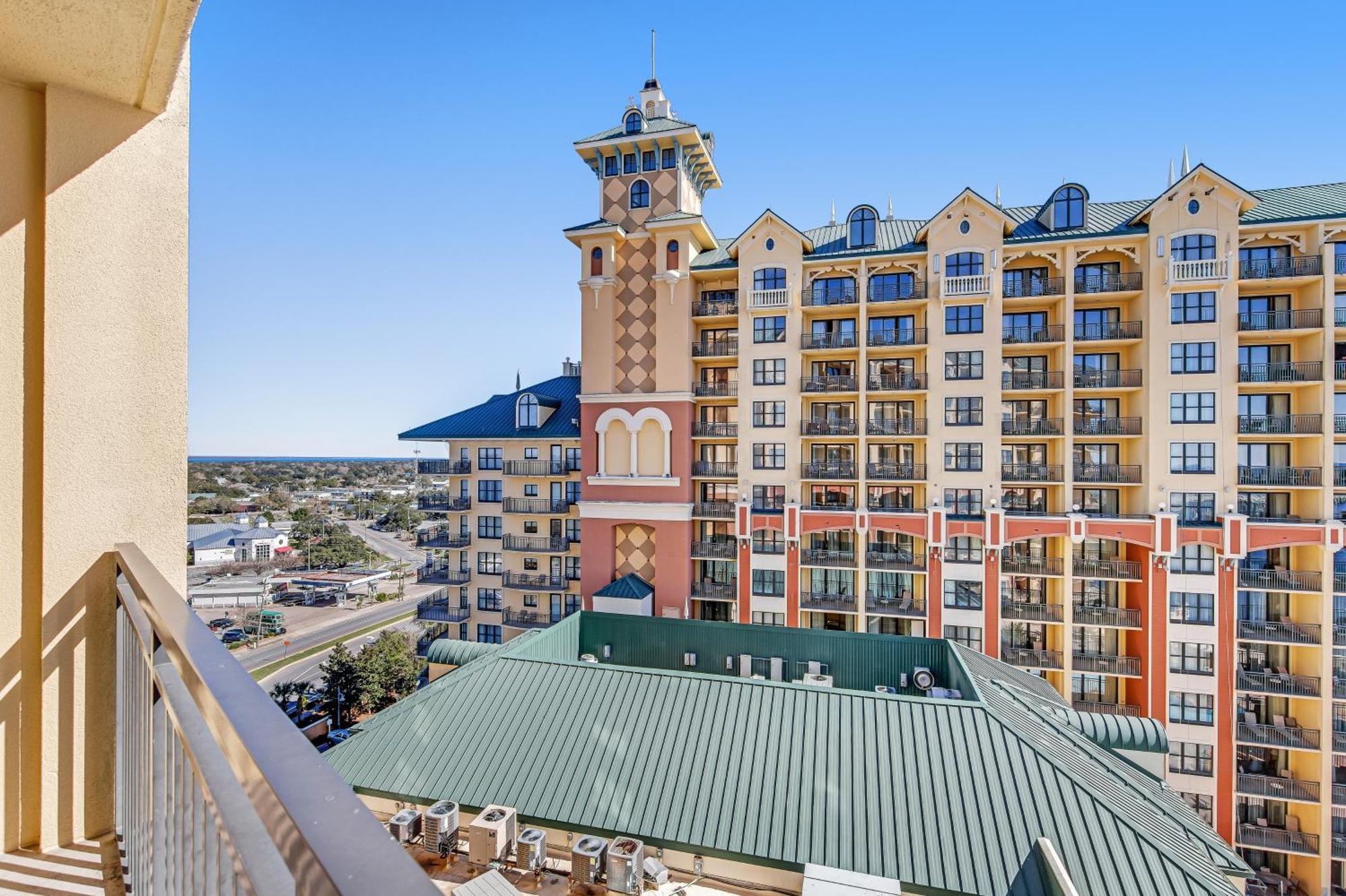 Emerald Grande Destin Room photo